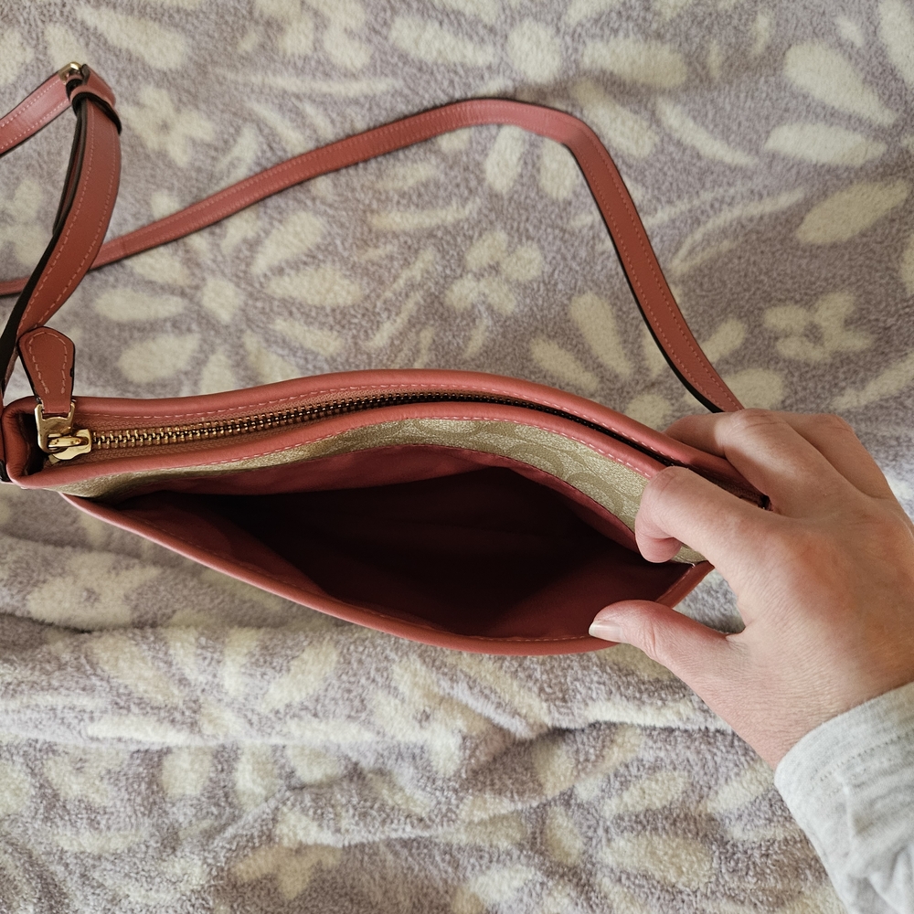 Coach Tan and Pink Crossbody Bag - Picture 6 of 8